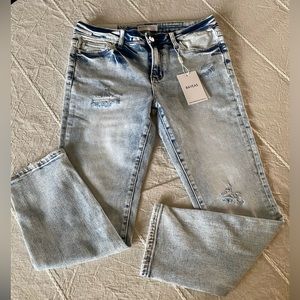 Bayeas Mid Rise Jeans